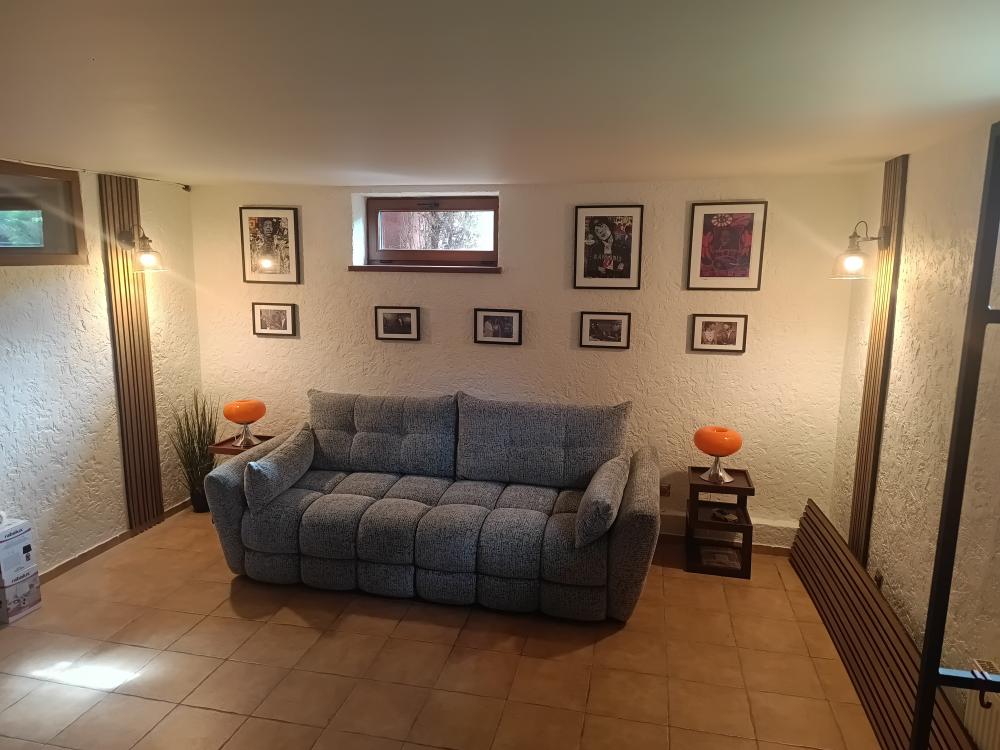 Advert image